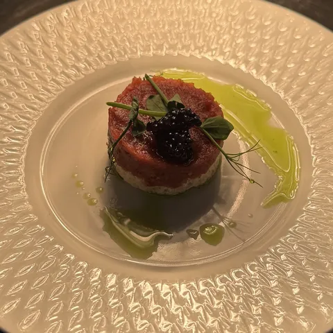 Beef tartar amuse-bouche